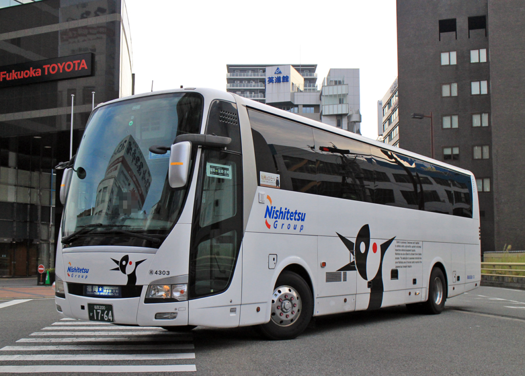 西日本鉄道「福岡~宮崎夜行線」 4303