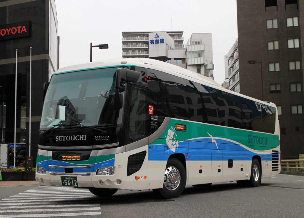 瀬戸内運輸「道後エクスプレスふくおか号」 5612_01