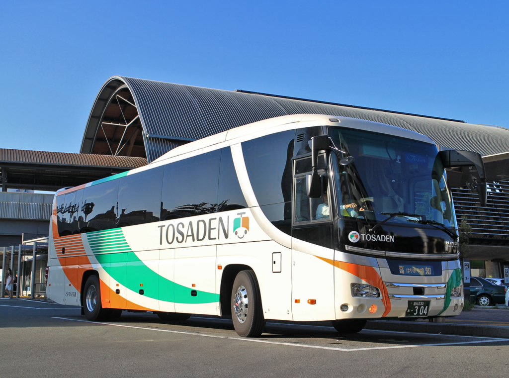 とさでん交通「ブルーメッツ号」 ・304_101