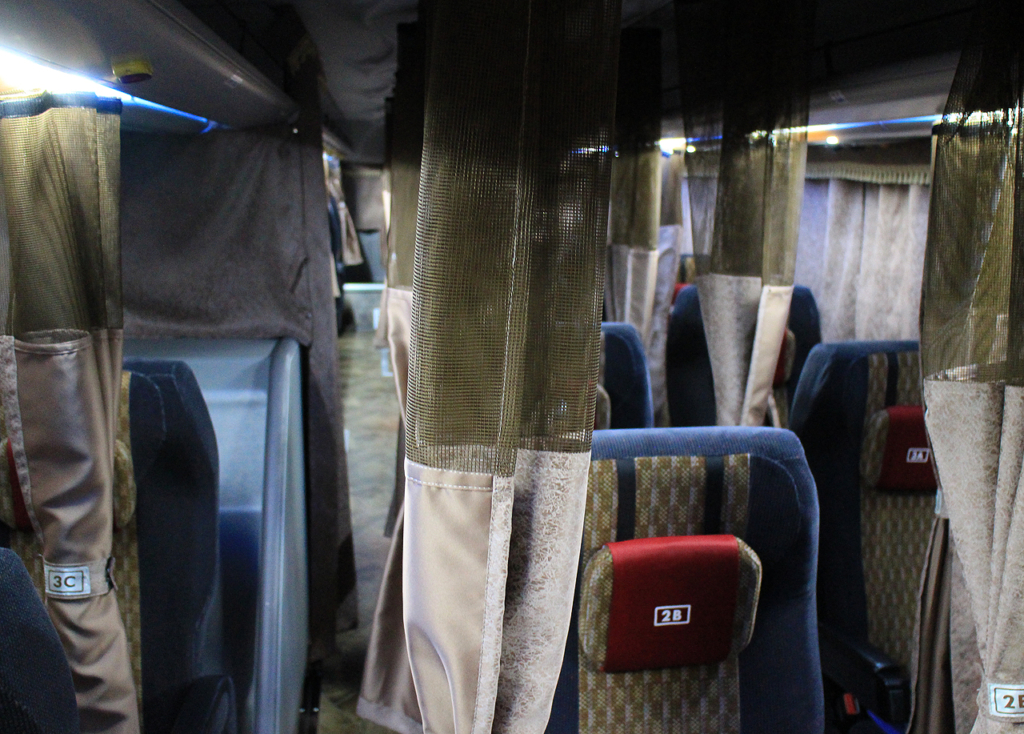 南海ウィングバス南部「サザンクロス」東京~なんば・和歌山線 1814_03 車内