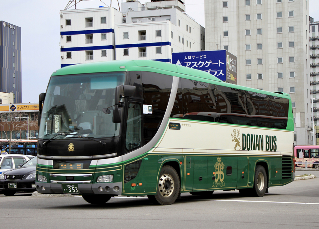 道南バス「高速はこだて号」 ・353_01